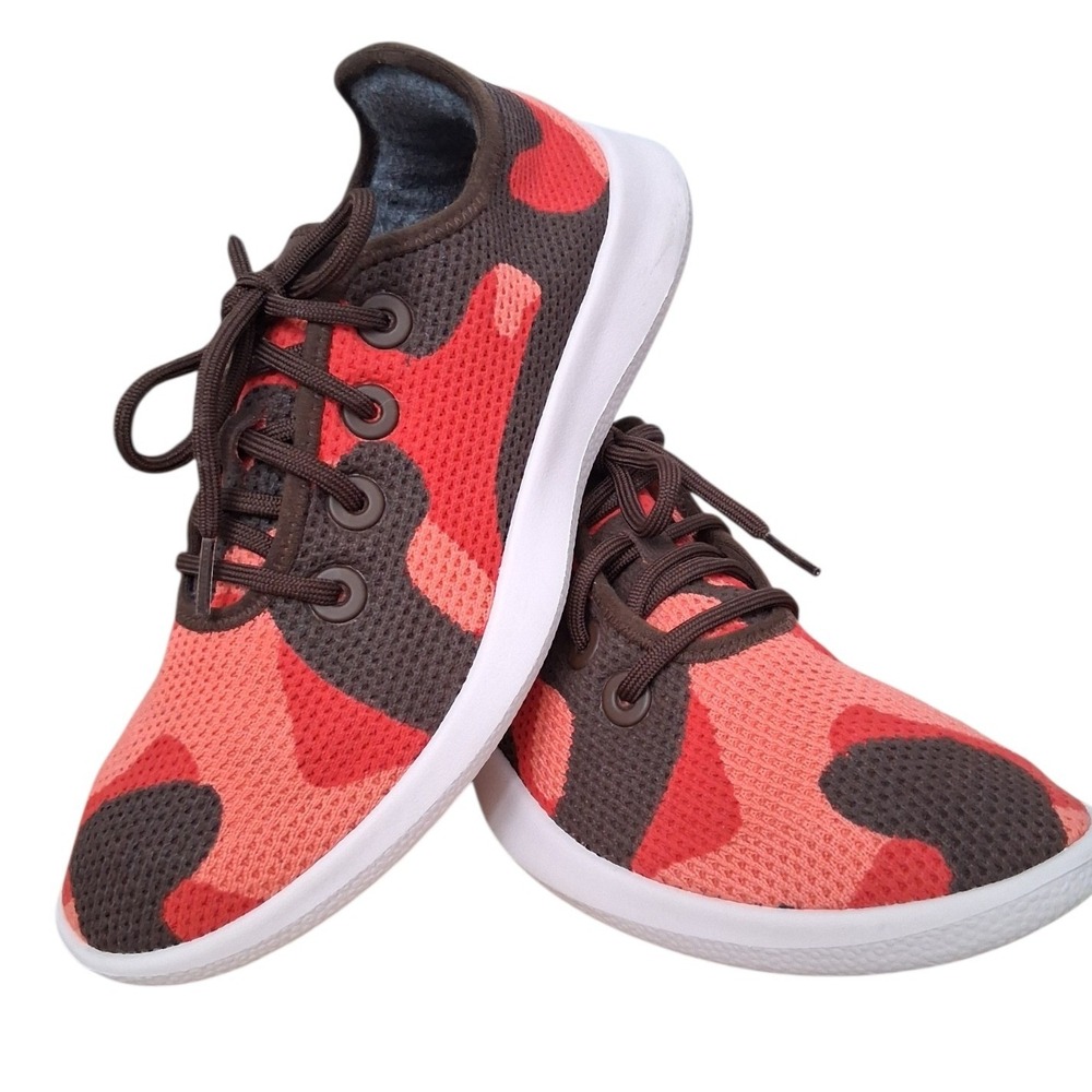 Allbirds Tree Runner Camo Men's size 9 Coral Camo Comfort Tencel Casual Sneakers